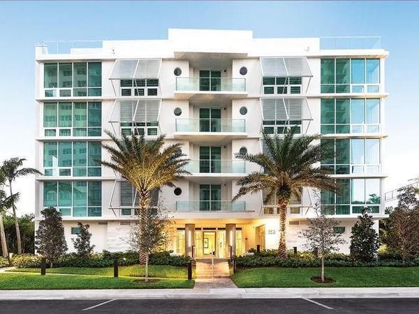 353 Sunset Drive, Unit 202, Fort Lauderdale, FL 33301