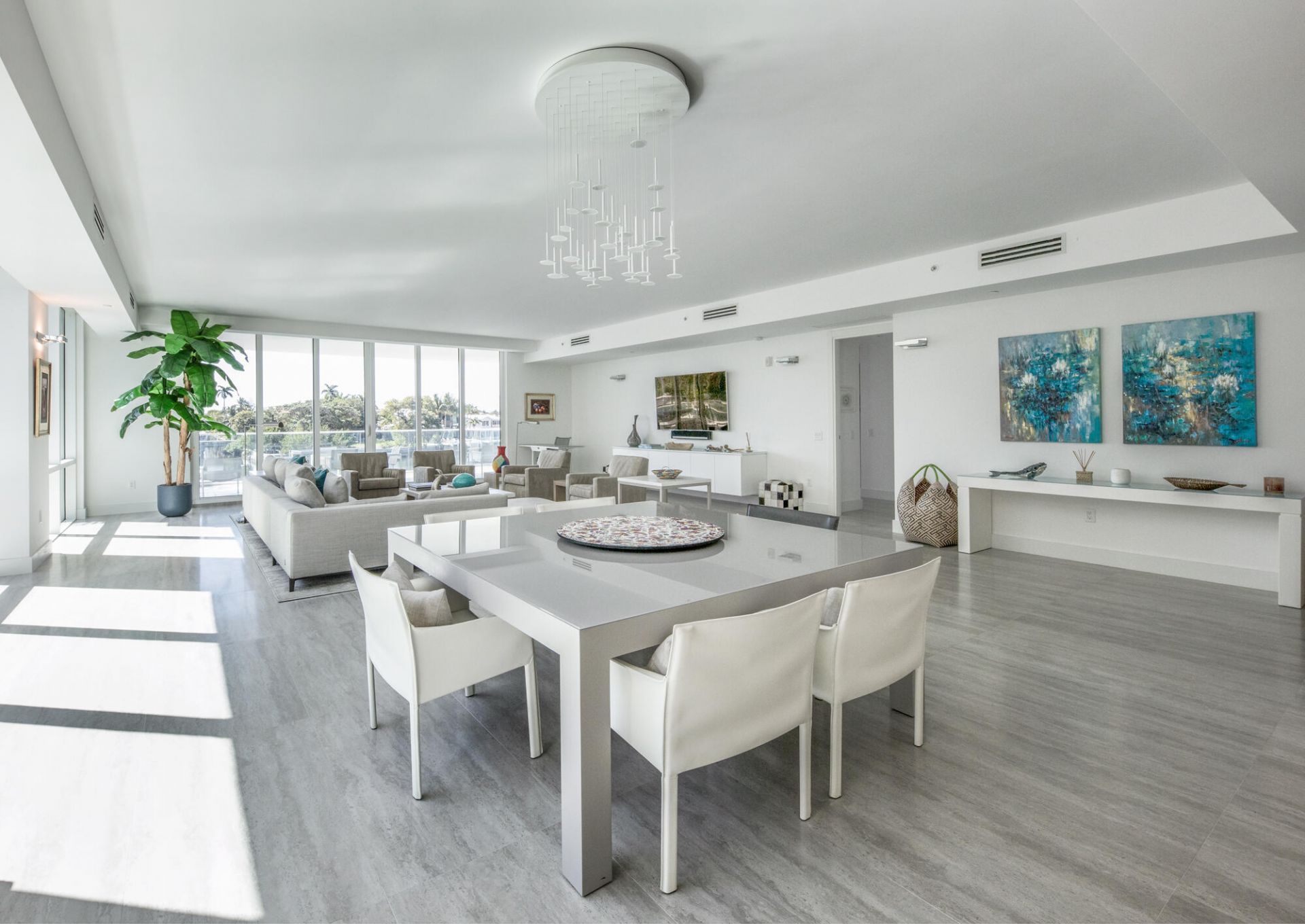 353 Sunset Drive, Unit 202, Fort Lauderdale, FL 33301 Photo