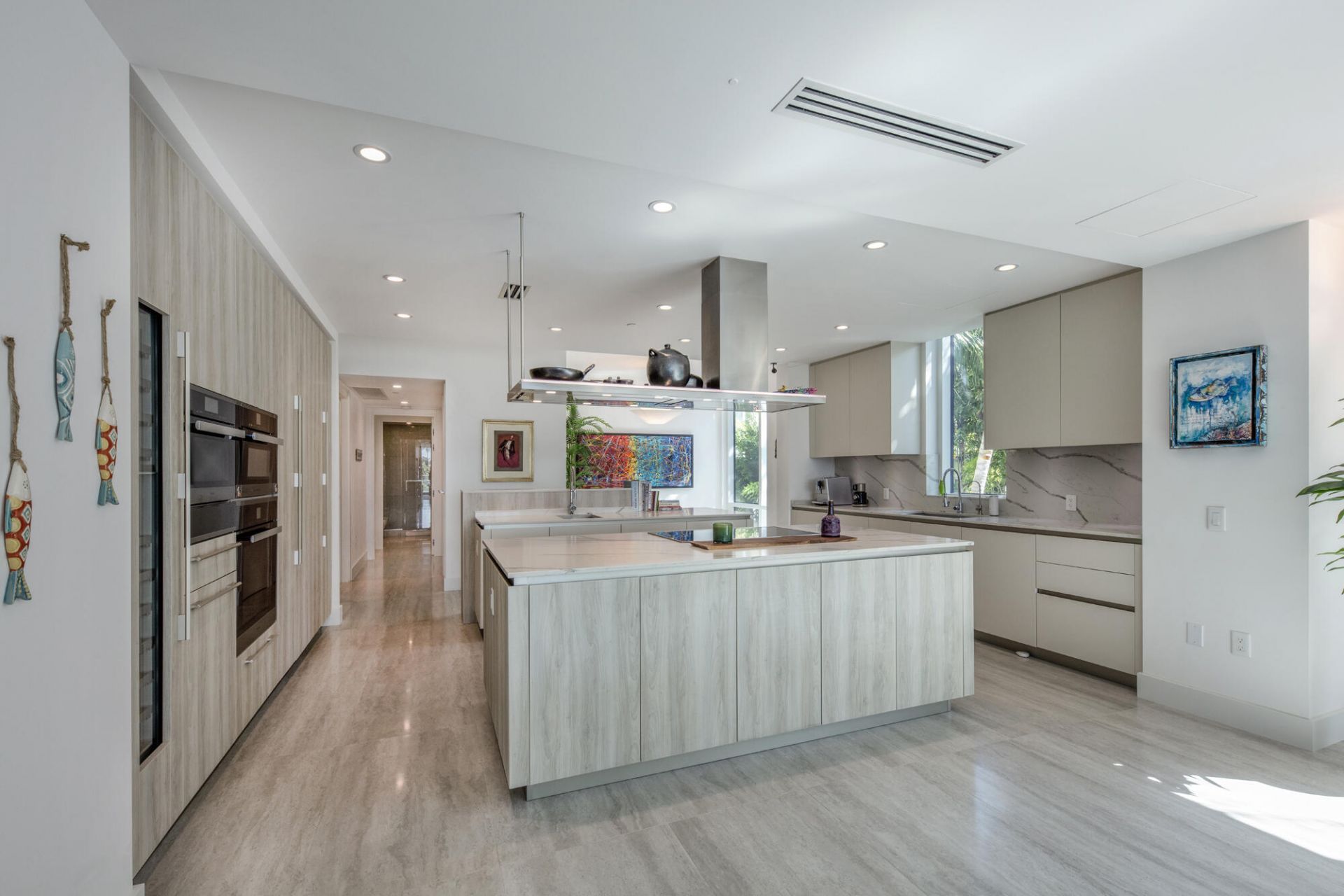 353 Sunset Drive, Unit 202, Fort Lauderdale, FL 33301 Photo