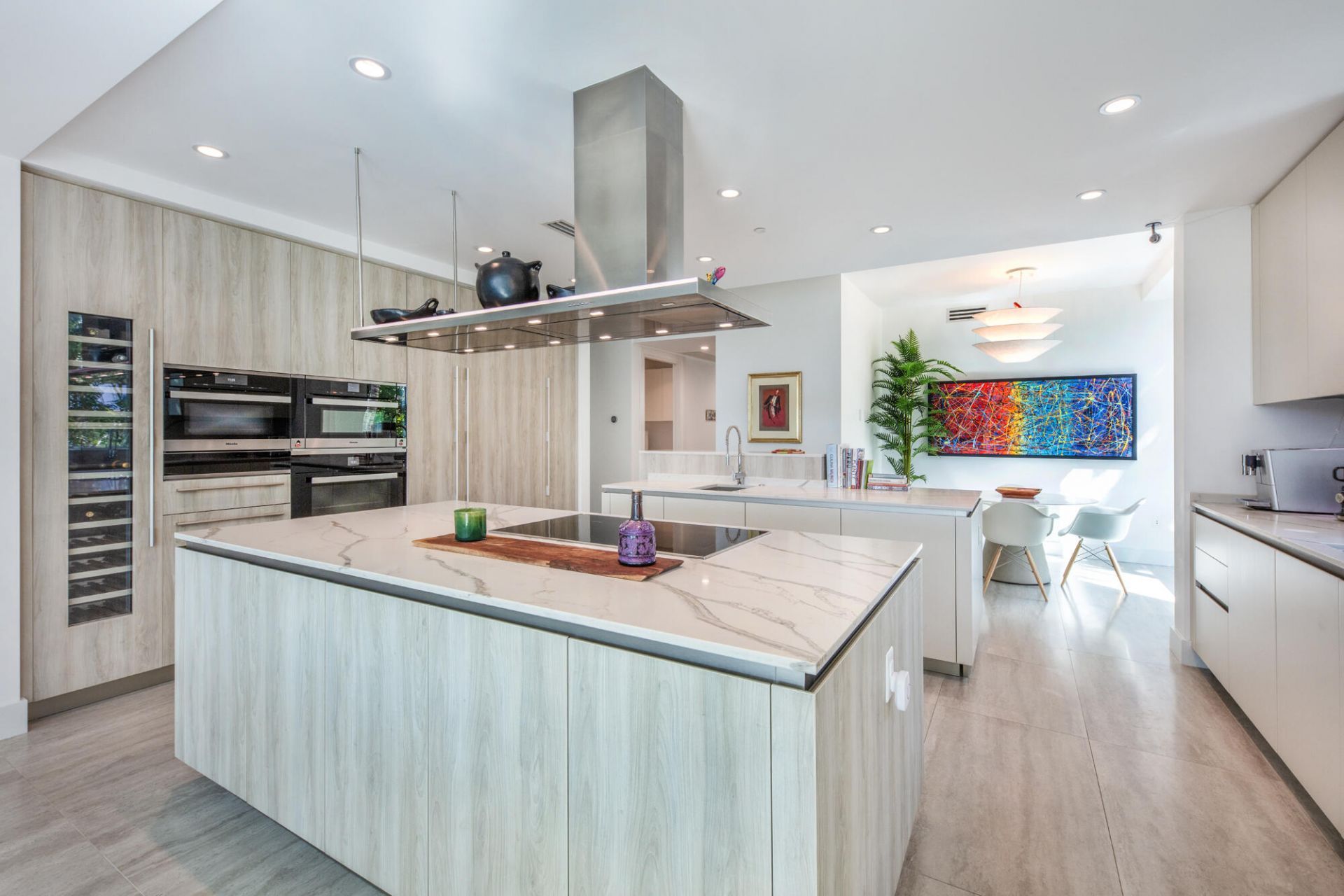 353 Sunset Drive, Unit 202, Fort Lauderdale, FL 33301 Photo