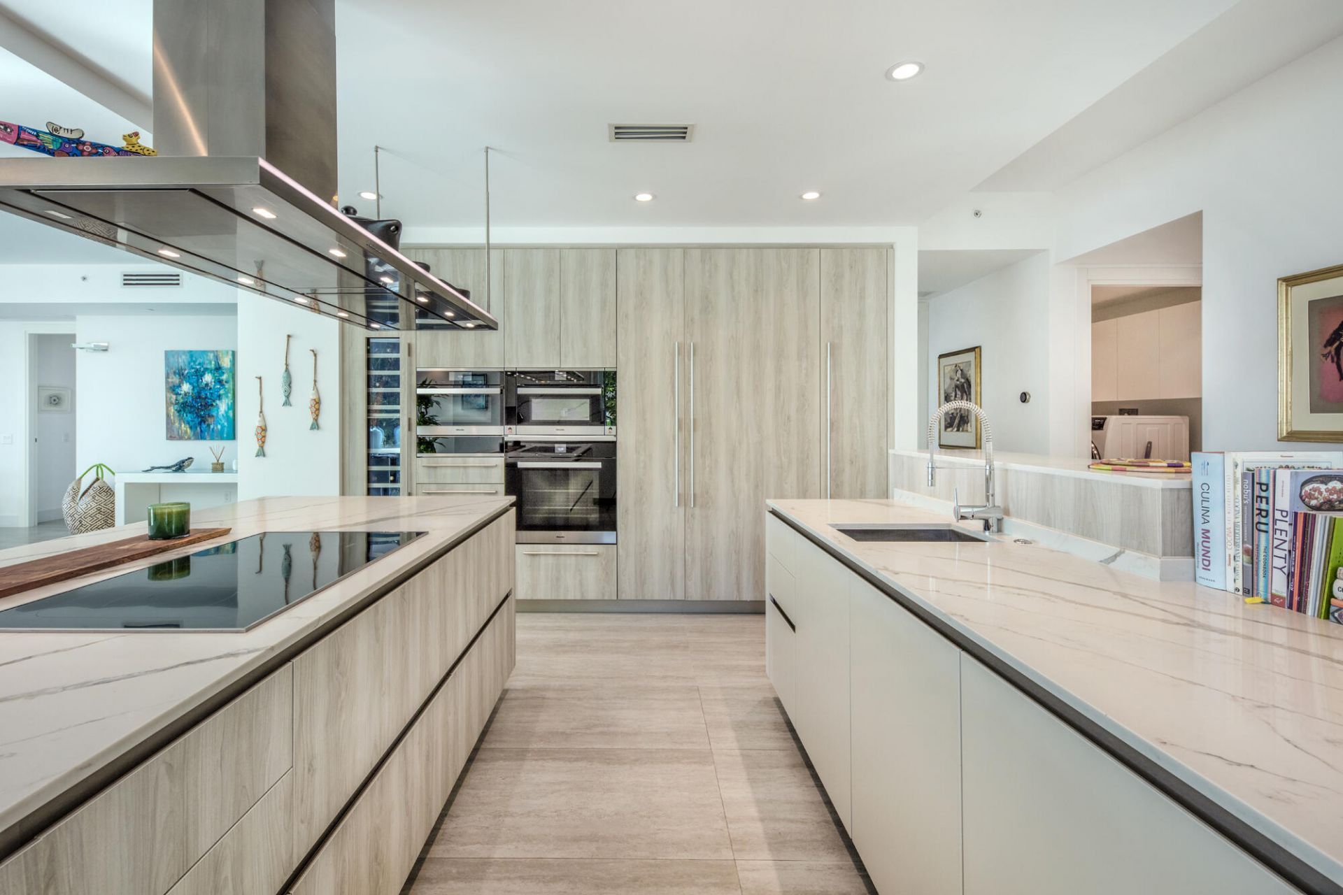 353 Sunset Drive, Unit 202, Fort Lauderdale, FL 33301 Photo