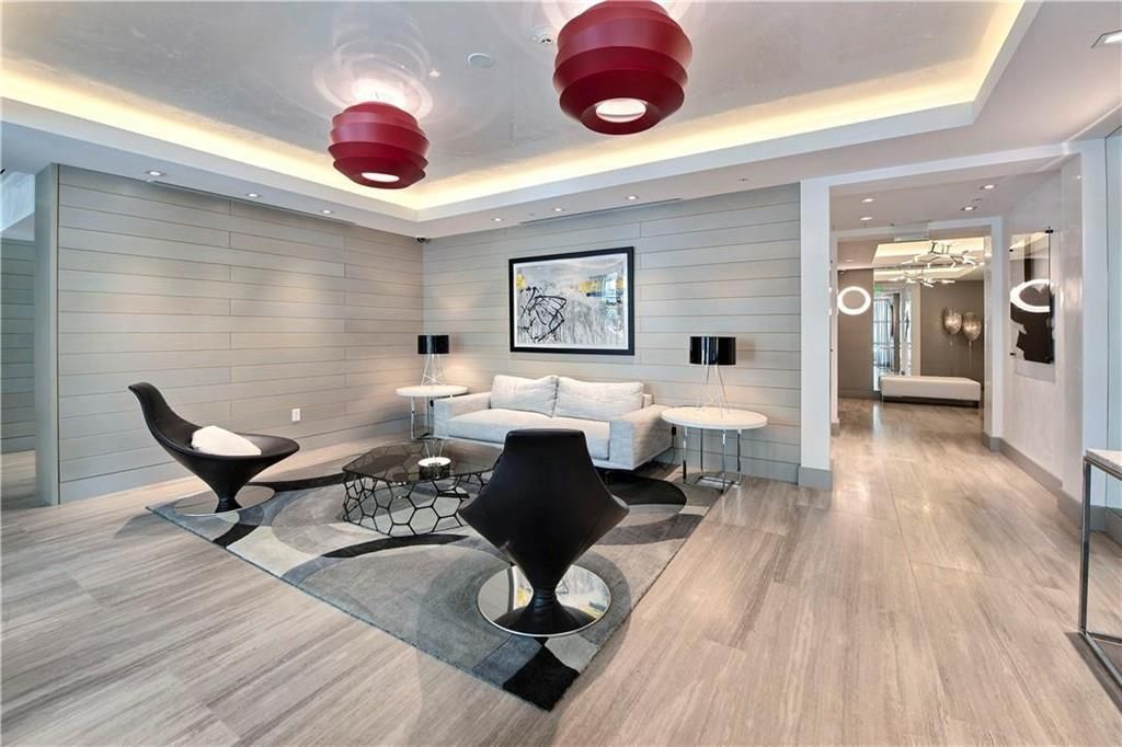 353 Sunset Drive, Unit 202, Fort Lauderdale, FL 33301 Photo