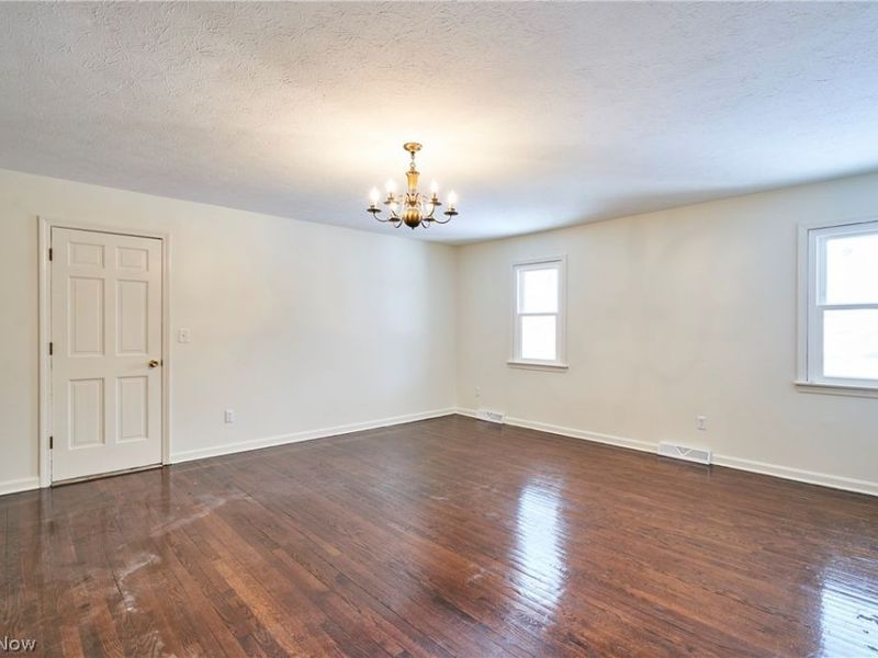 8712 Bradford Lane, Brecksville, OH 44141 Photo 15