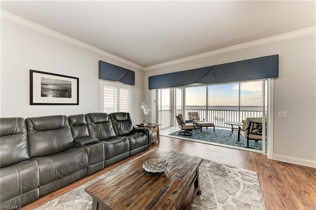 14813 Laguna Dr, Unit 401, Fort Myers, FL 33908 Photo