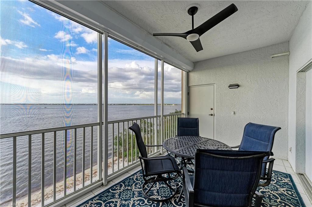 14813 Laguna Dr, Unit 401, Fort Myers, FL 33908 Photo