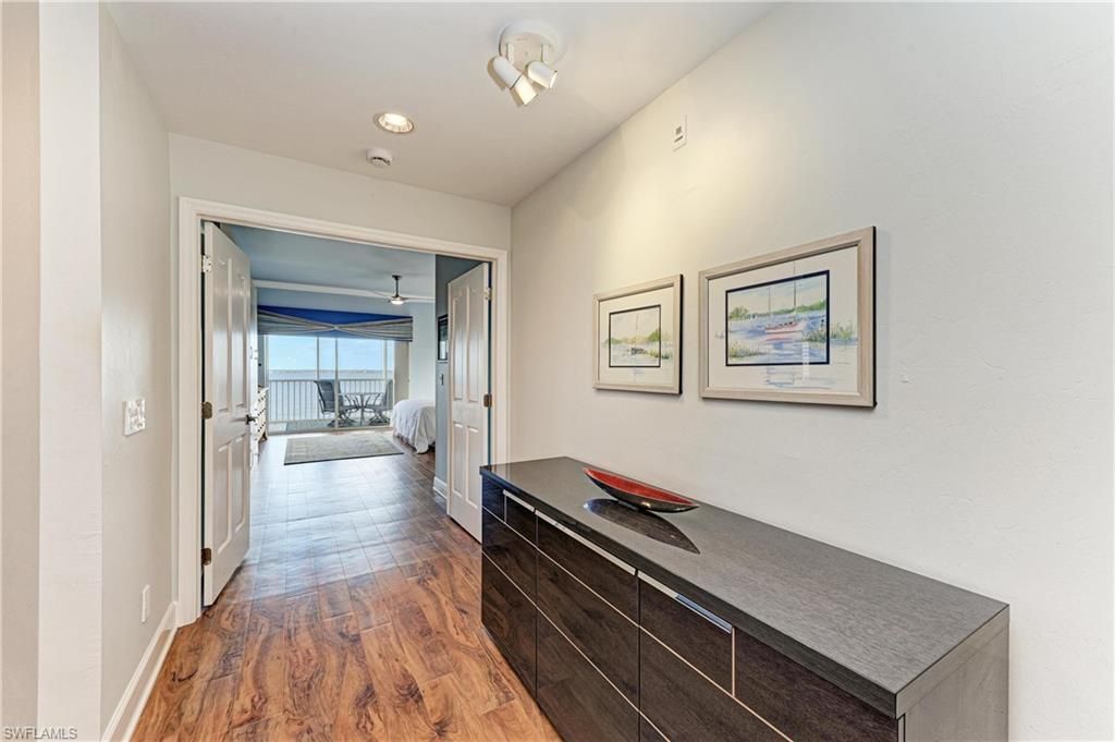 14813 Laguna Dr, Unit 401, Fort Myers, FL 33908 Photo