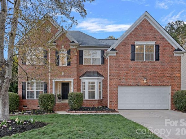 7736 Horseshoe Creek Drive, Huntersville, NC 28078