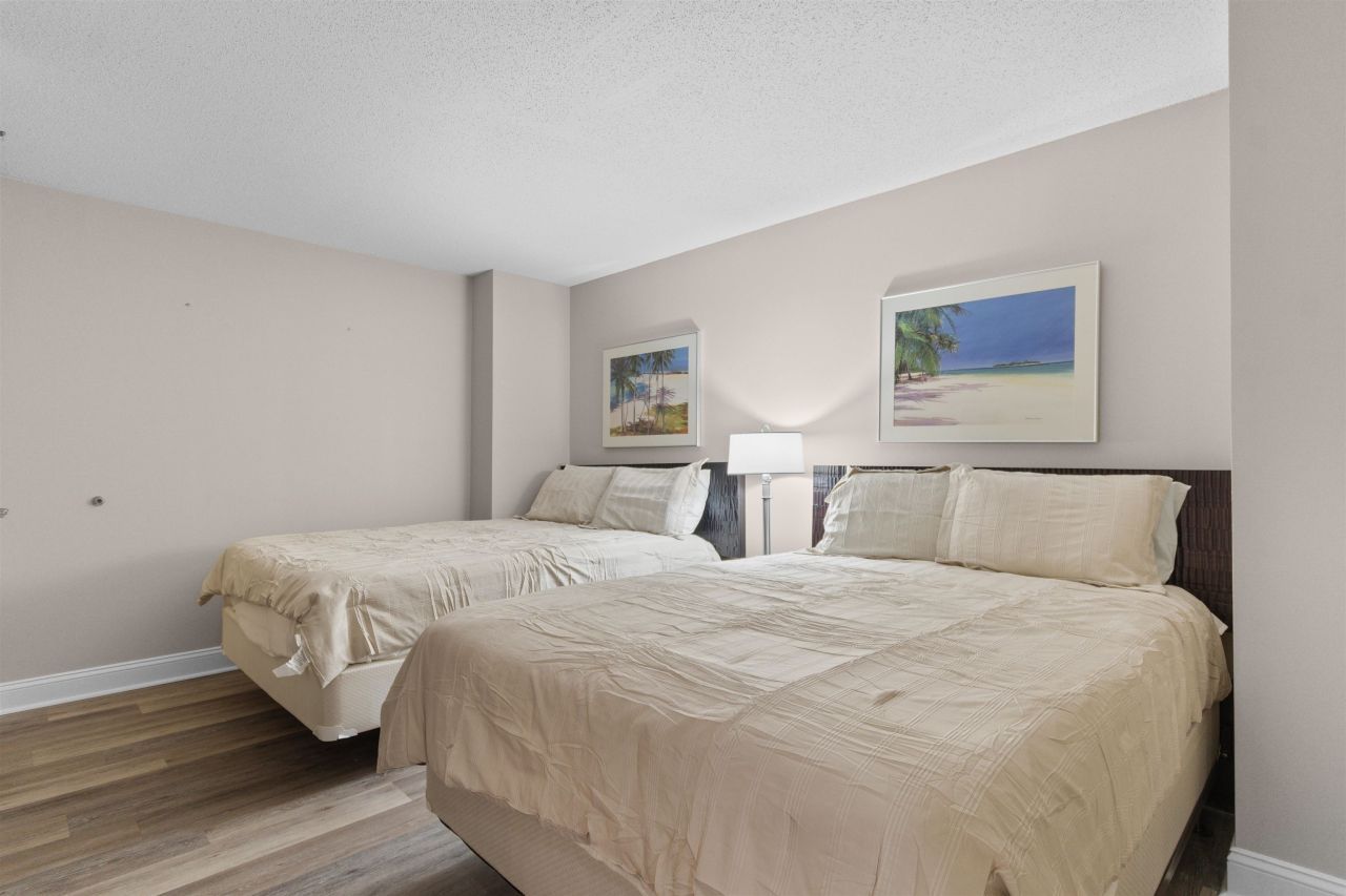 2301 S Ocean Blvd. Photo 17