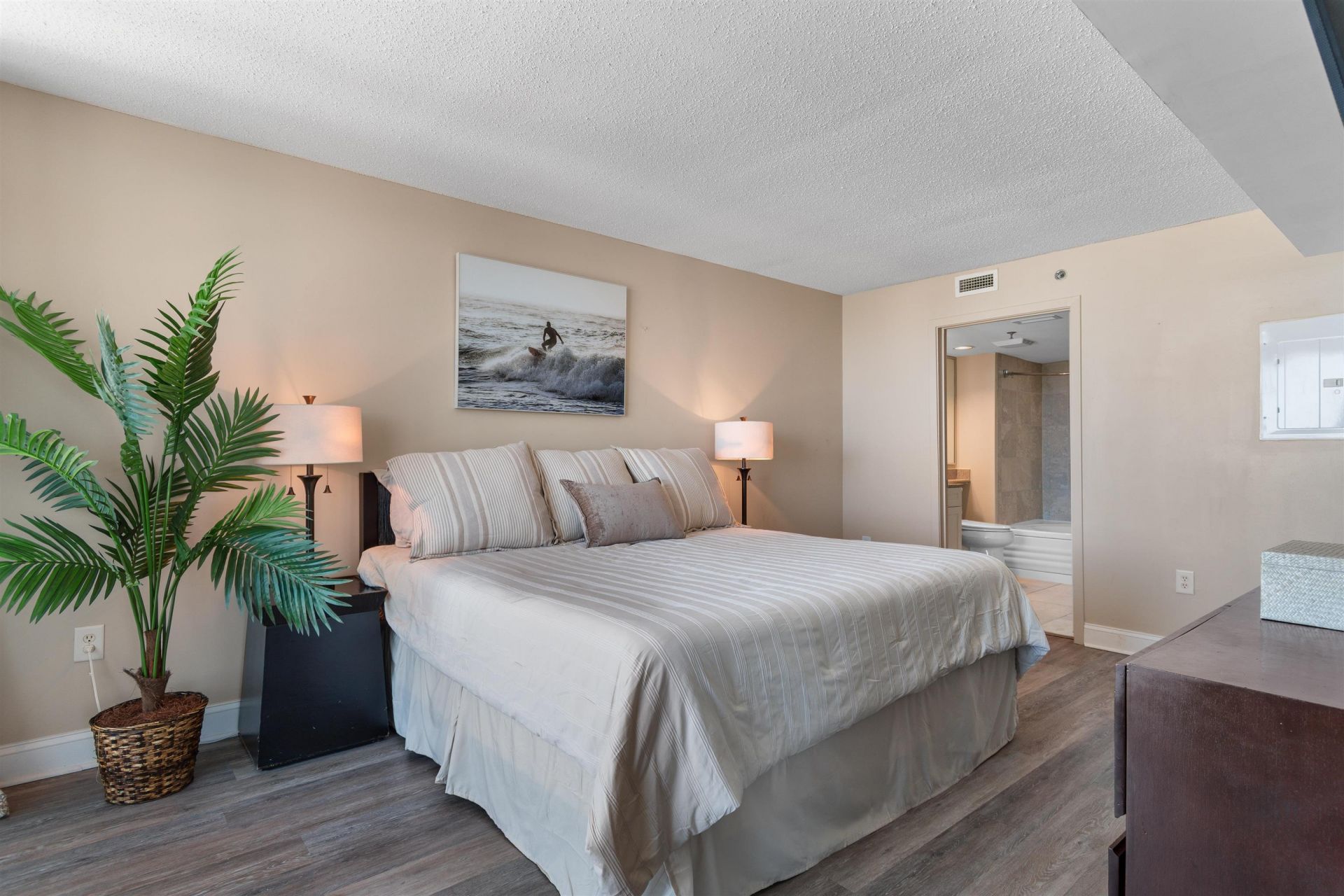 2301 S Ocean Blvd. Photo 22