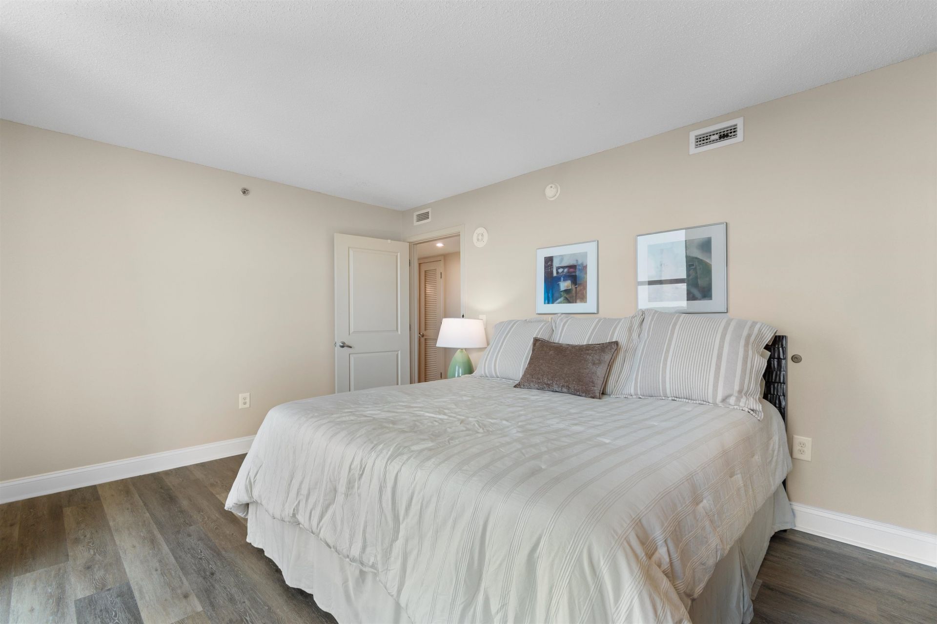 2301 S Ocean Blvd. Photo 33