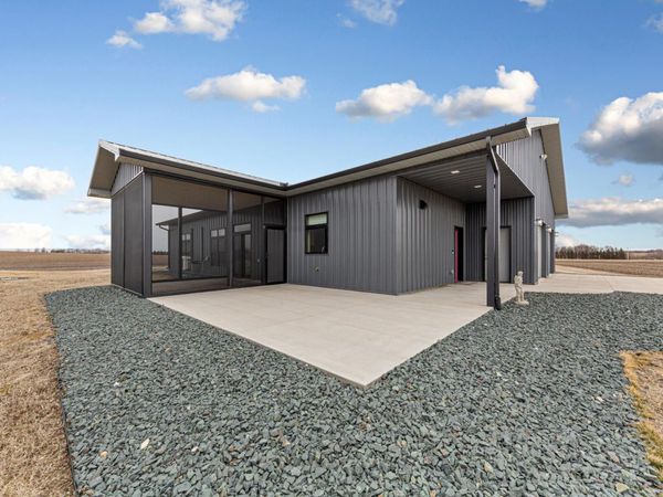 17742 280th Avenue, Ellendale, MN 56026