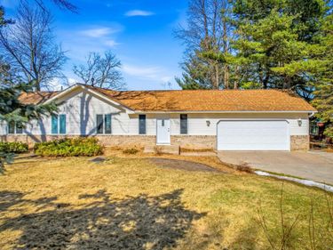 22688 E Martin Lake Drive NE, Stacy, MN 55079