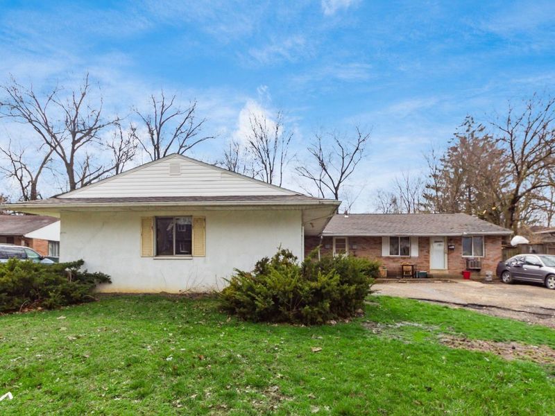 1565 Smith Road, Columbus, OH 43207 Photo 1