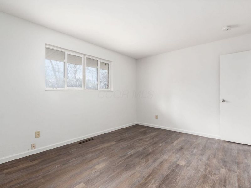1565 Smith Road, Columbus, OH 43207 Photo 16