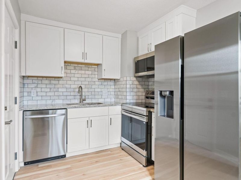 1222 Manchester Avenue, Columbus, OH 43211 Photo 14