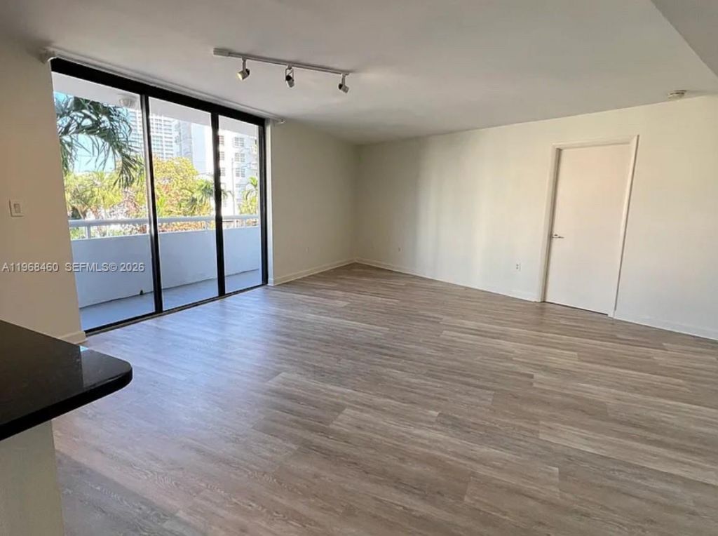 6830 Indian Creek Dr, Unit 2A, Miami Beach, FL 33141 Photo