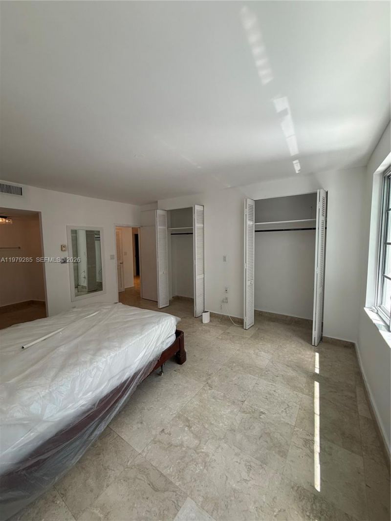 5255 Collins Ave , Unit 7B, Miami Beach, FL 33140 Photo