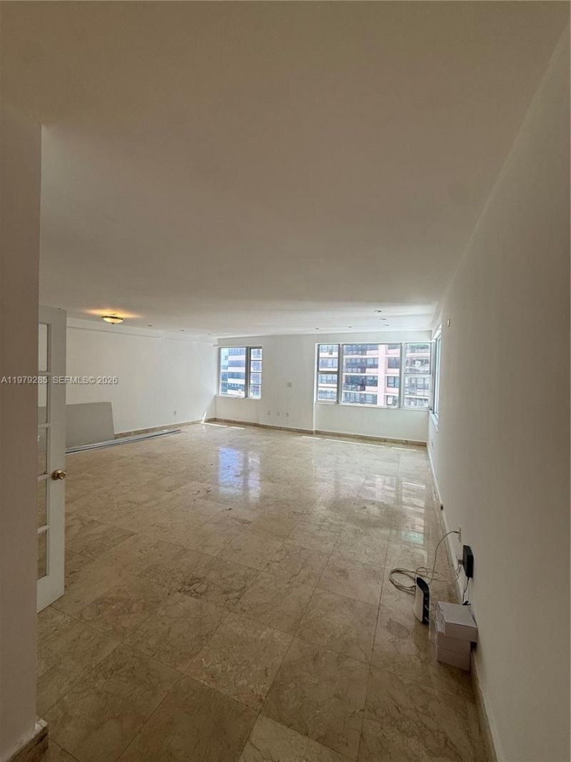 5255 Collins Ave , Unit 7B, Miami Beach, FL 33140 Photo