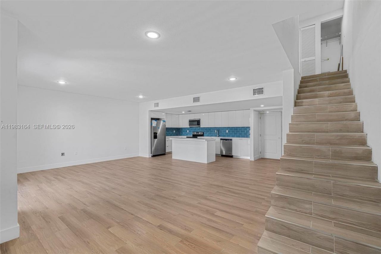 16955 SW 100th Ave , Miami, FL 33157 Photo