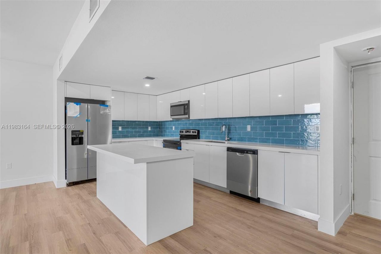 16955 SW 100th Ave , Miami, FL 33157 Photo