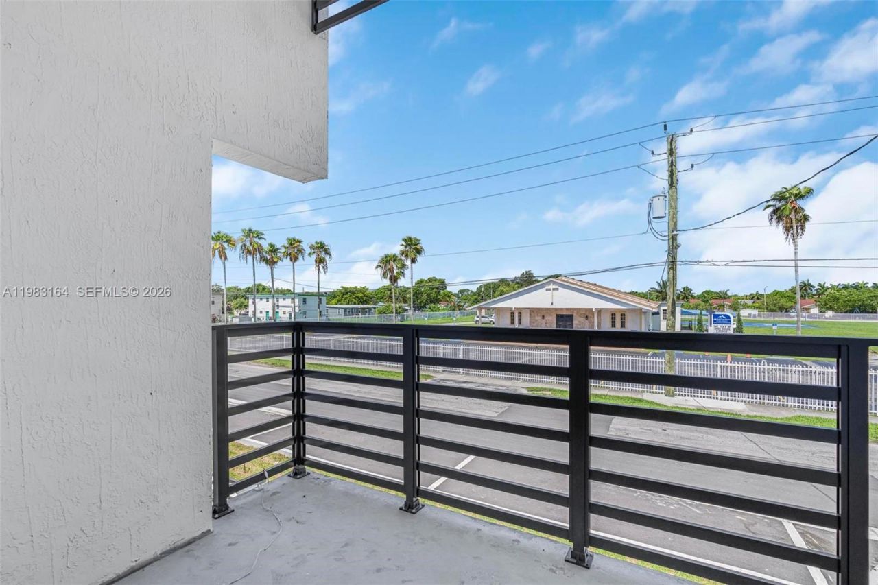 16955 SW 100th Ave , Miami, FL 33157 Photo