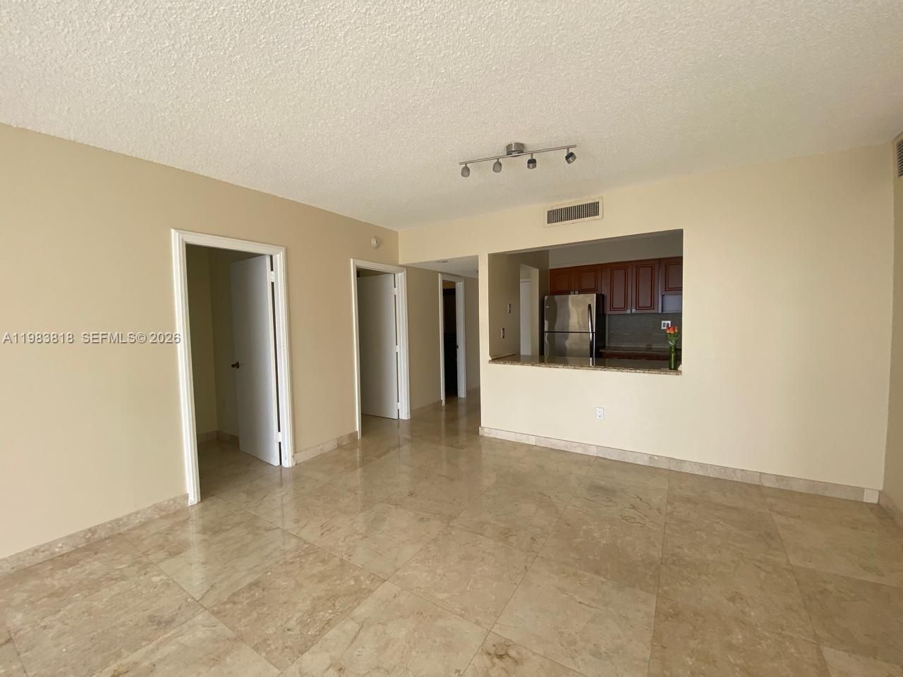 11111 Biscayne Blvd , Unit 8F, Miami, FL 33181 Photo