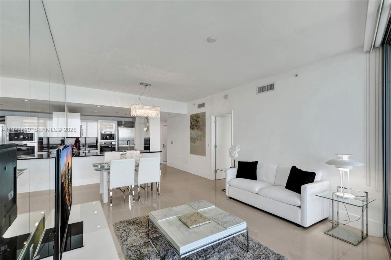 17121 Collins Ave, Unit 2003, Sunny Isles Beach, FL 33160 Photo