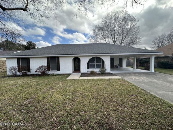 107 Bellridge Drive , Lafayette, LA 70506