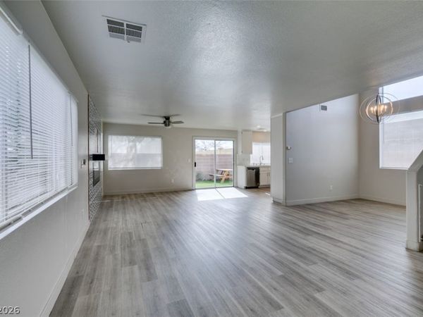 1000 Miradero Lane , Las Vegas, NV 89134