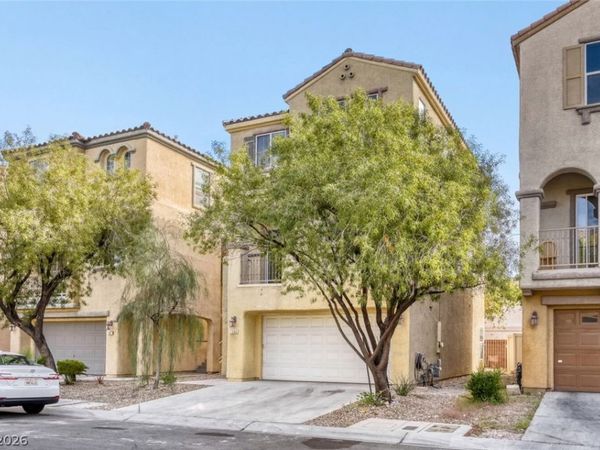 7346 Blanco Peak Street, Las Vegas, NV 89139