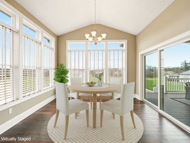 637 Lyonswood Drive, Hinckley, OH 44233 Photo 14