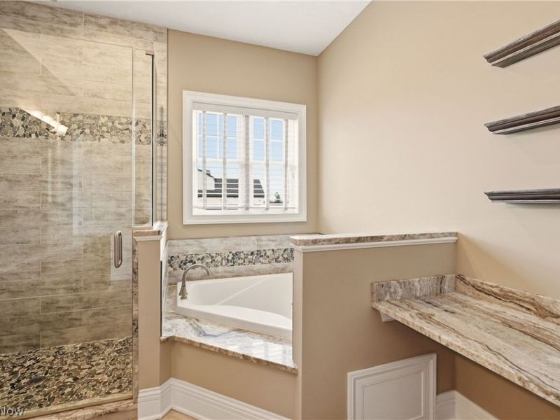 637 Lyonswood Drive, Hinckley, OH 44233 Photo 20