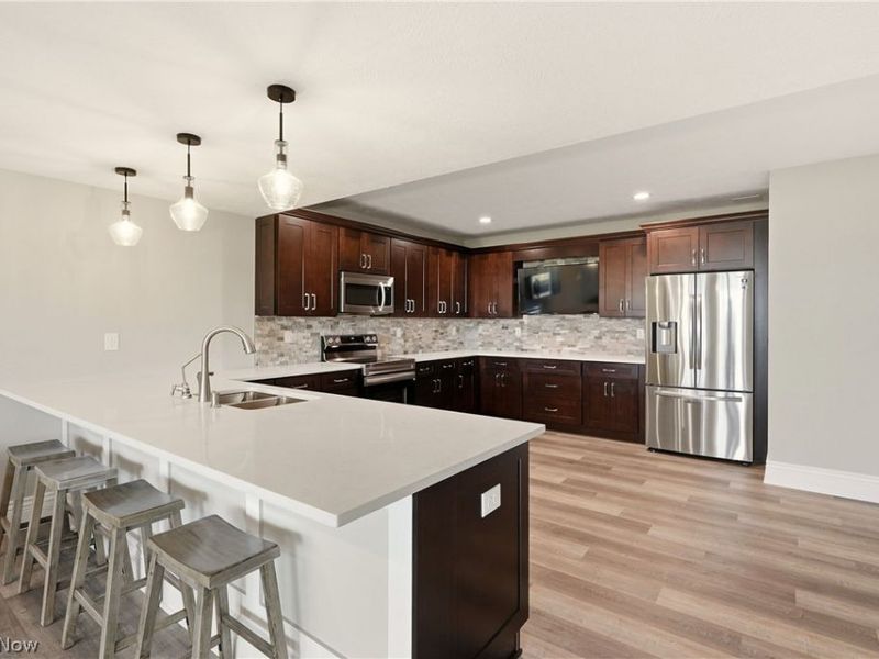 637 Lyonswood Drive, Hinckley, OH 44233 Photo 31