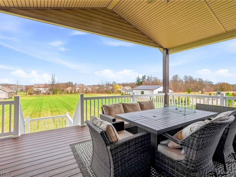 637 Lyonswood Drive, Hinckley, OH 44233 Photo 38