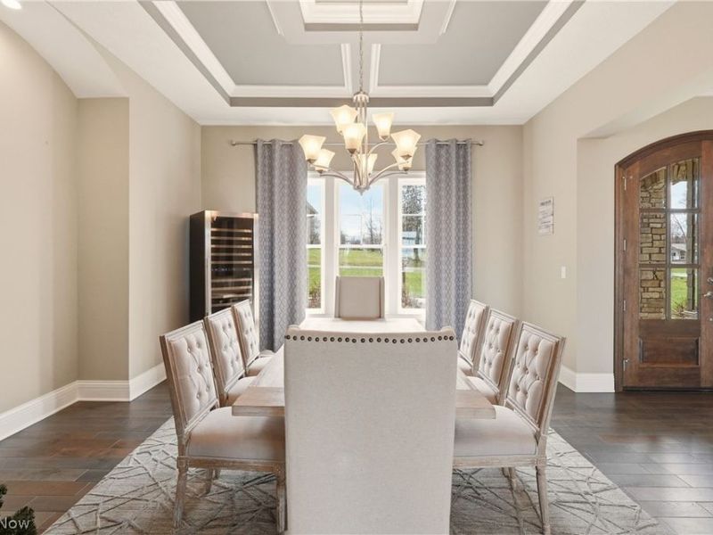 637 Lyonswood Drive, Hinckley, OH 44233 Photo 4