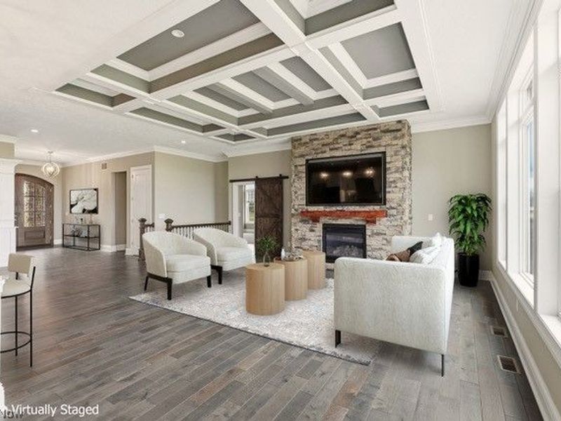 637 Lyonswood Drive, Hinckley, OH 44233 Photo 6