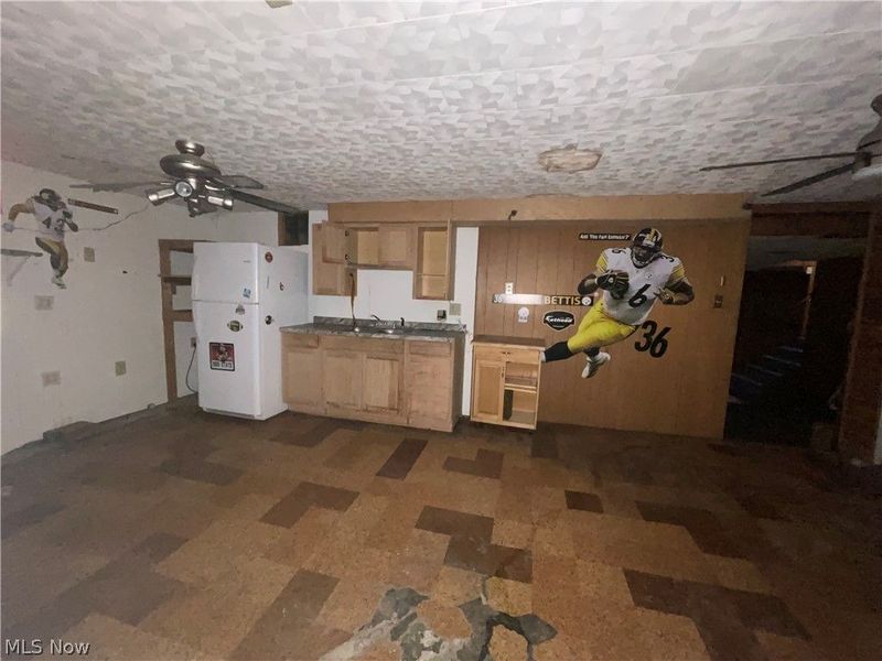 706 Vine Street, Tiltonsville, OH 43963 Photo 13