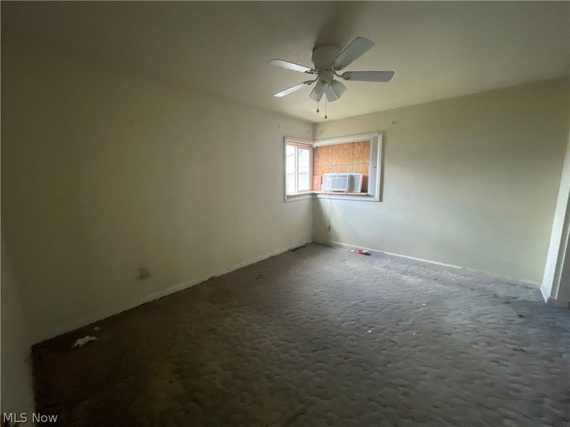 706 Vine Street, Tiltonsville, OH 43963 Photo 9