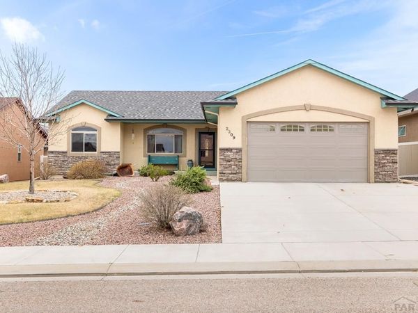 2309 Meadowlark Ln, Pueblo, CO 81008
