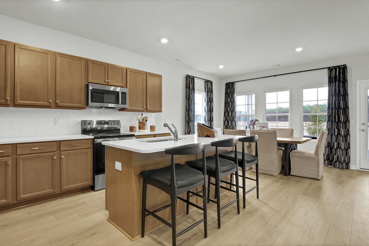 1943 Deercreek Drive Photo 10