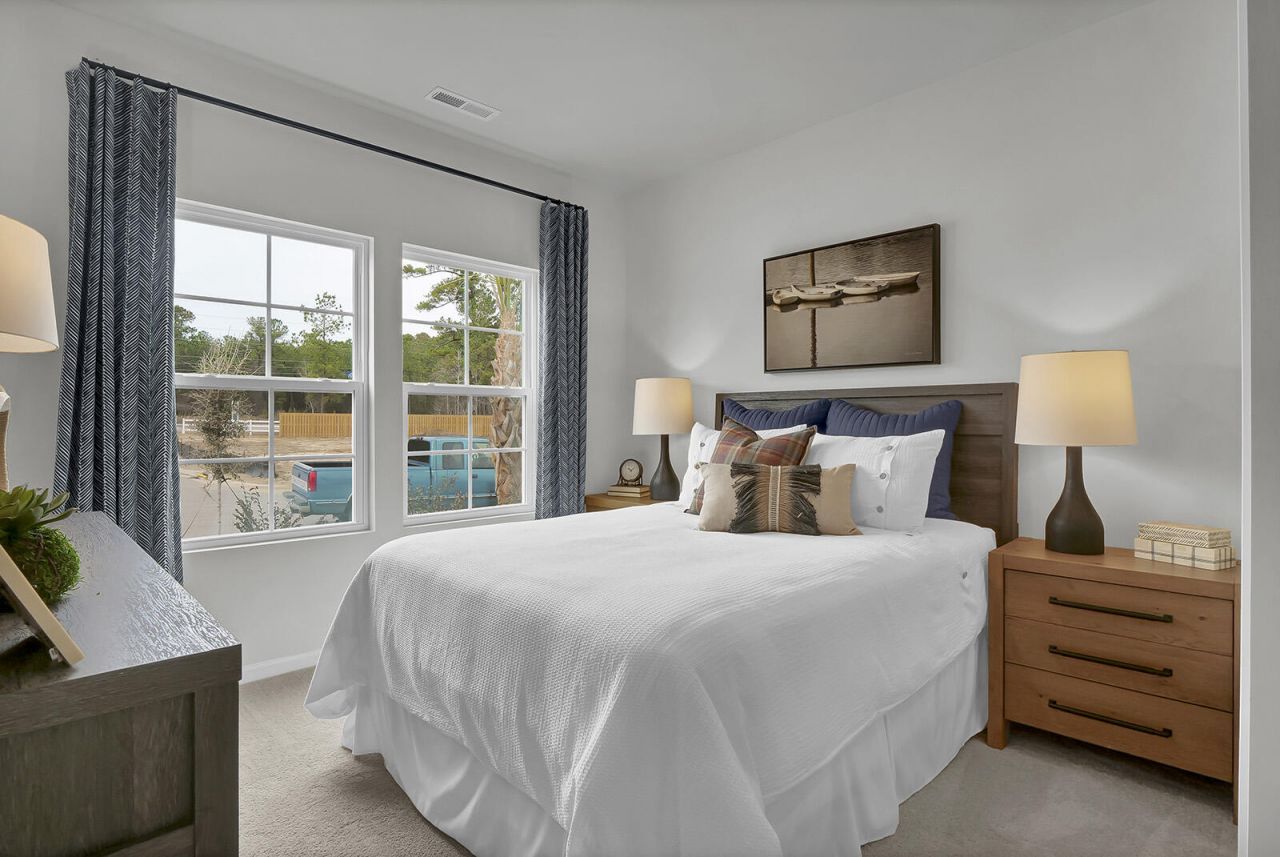 1943 Deercreek Drive Photo 9