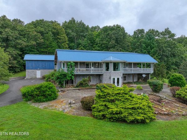 9161 Buffalo Rd, Oneida, TN 37841