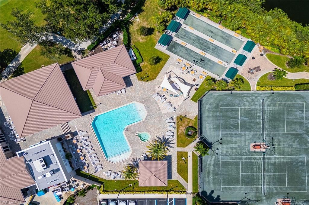 9175 Spring Run Blvd, Unit 1803, Estero, FL 34135 Photo