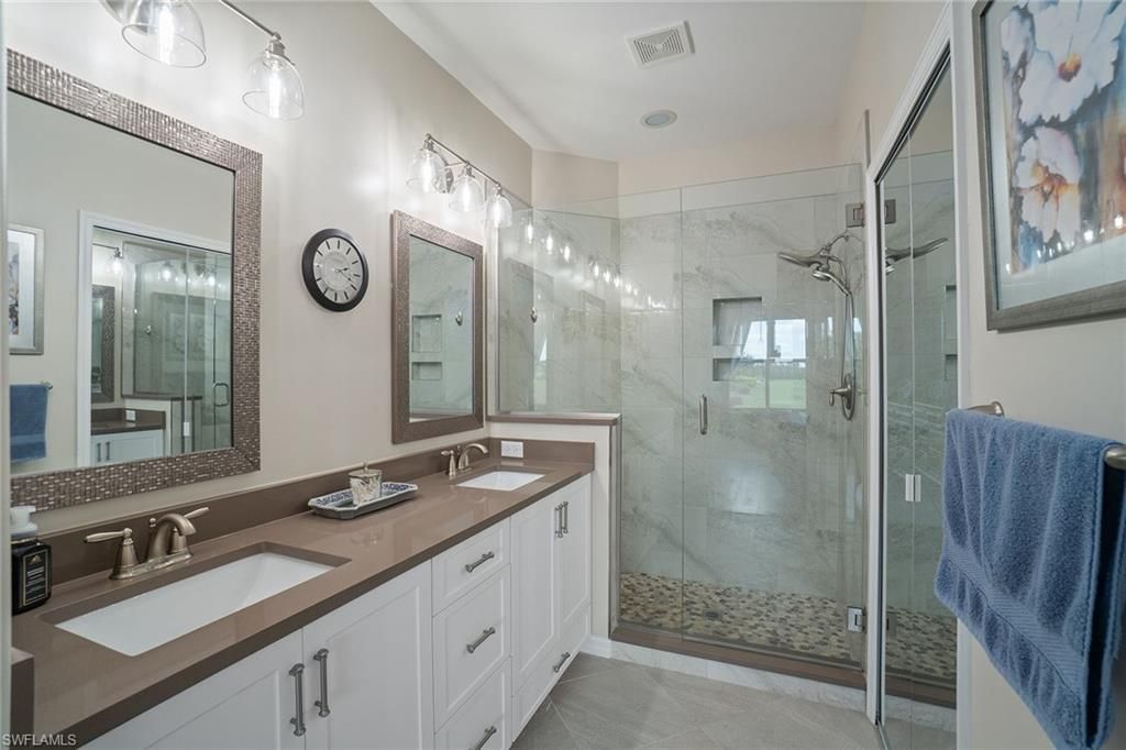 9175 Spring Run Blvd, Unit 1803, Estero, FL 34135 Photo