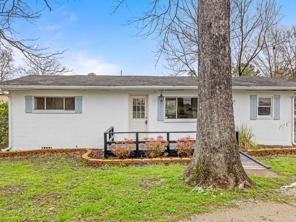 2921 Kirkman Road, Chattanooga, TN 37421