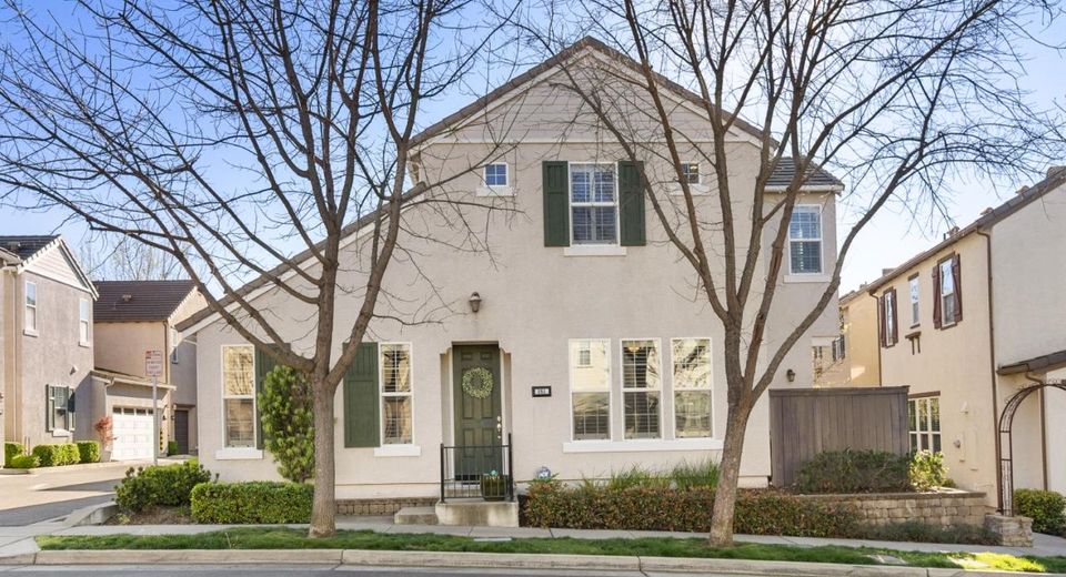 181 Talmont Cir, Roseville, CA 95678 Photo