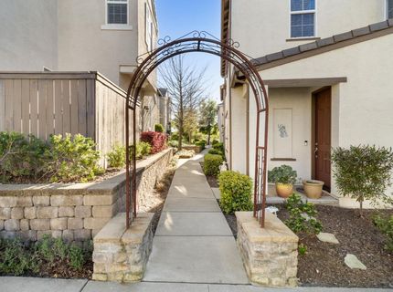 181 Talmont Cir, Roseville, CA 95678 Photo