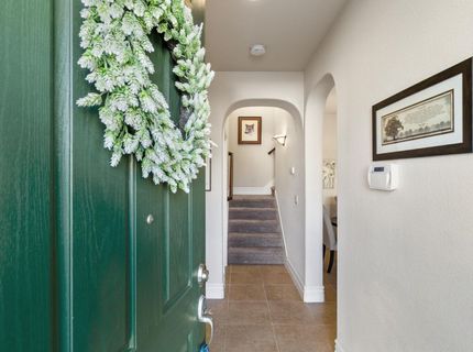 181 Talmont Cir, Roseville, CA 95678 Photo