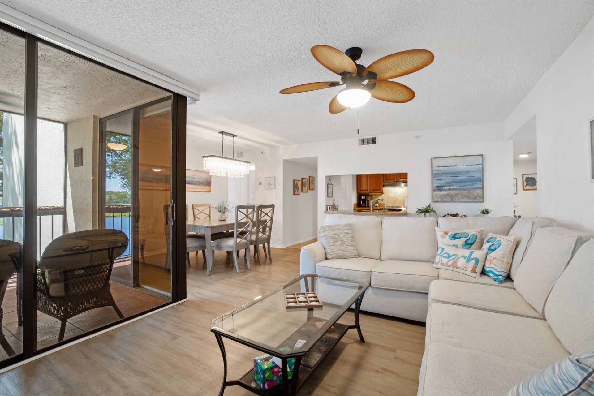 950 Lavers Circle, Unit F307, Delray Beach, FL 33444 Photo
