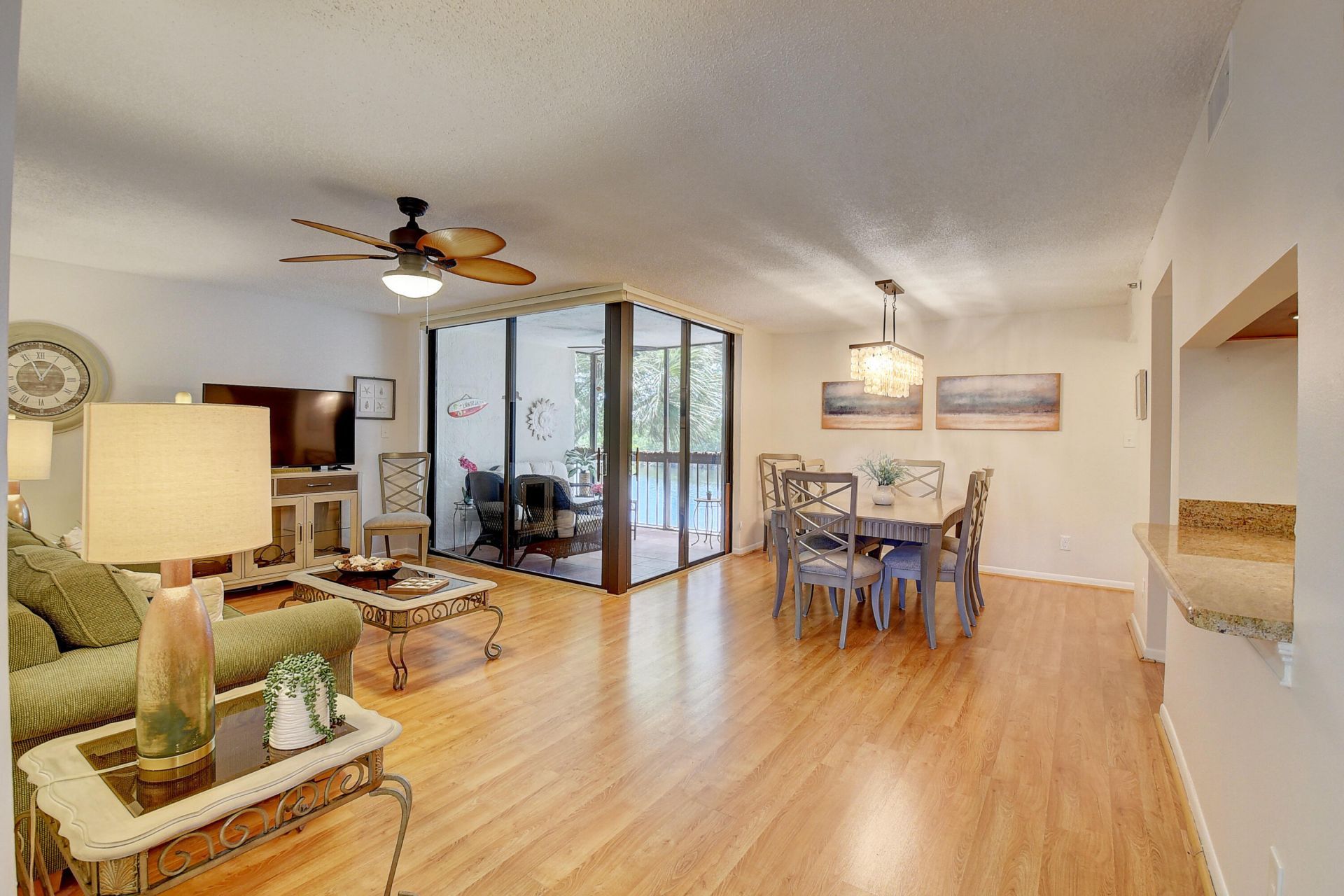 950 Lavers Circle, Unit F307, Delray Beach, FL 33444 Photo